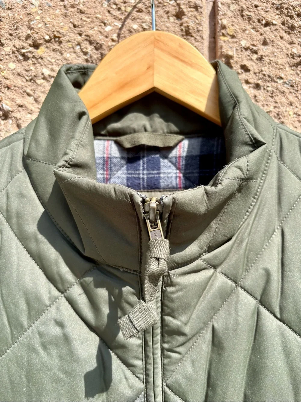 J. Crew Authentic Outerwear Men's Quilted Flannel Lined Olive Green Vest